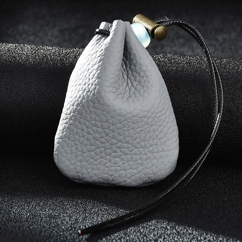 Bolsa con Cordón de Cuero Genu - Leather Edc. Carry Pouch reseña y precio